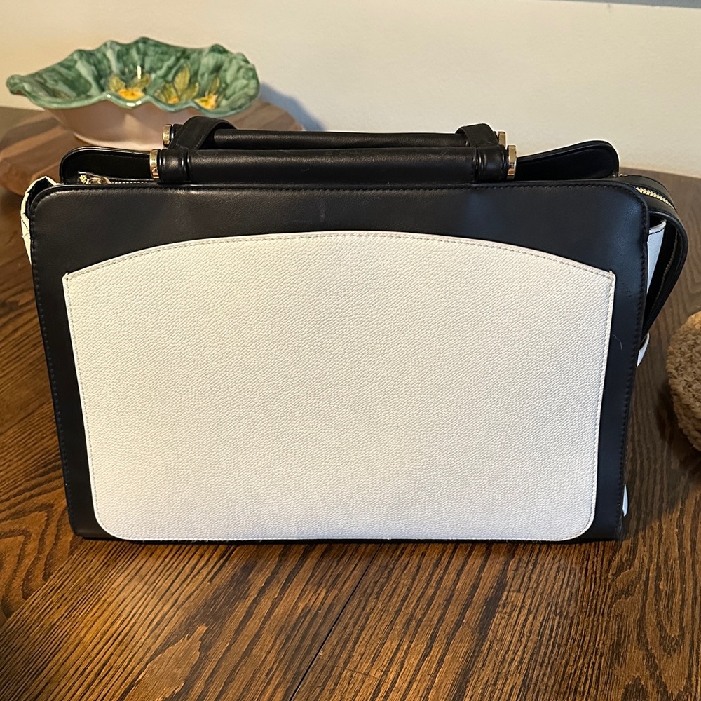 Black and White A New Day Bag